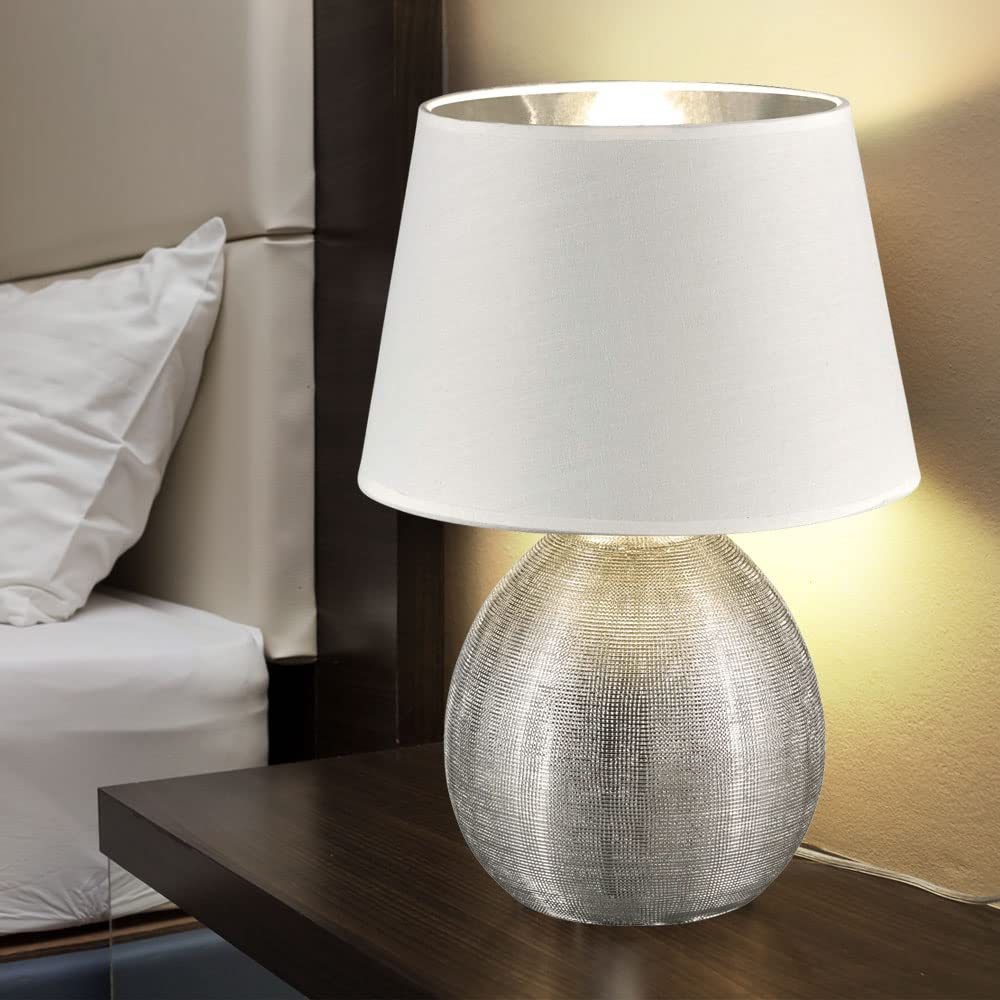 Reality Leuchten Luxor Tischlampe – Keramikfuß Silber, weißer Stoffschirm, E27