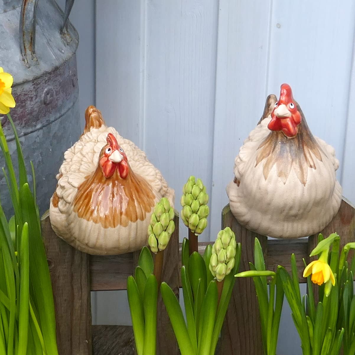 Lustige Hühner Deko 🐔 Keramik Gartenfigur für Balkon Terrasse & Blumentopf