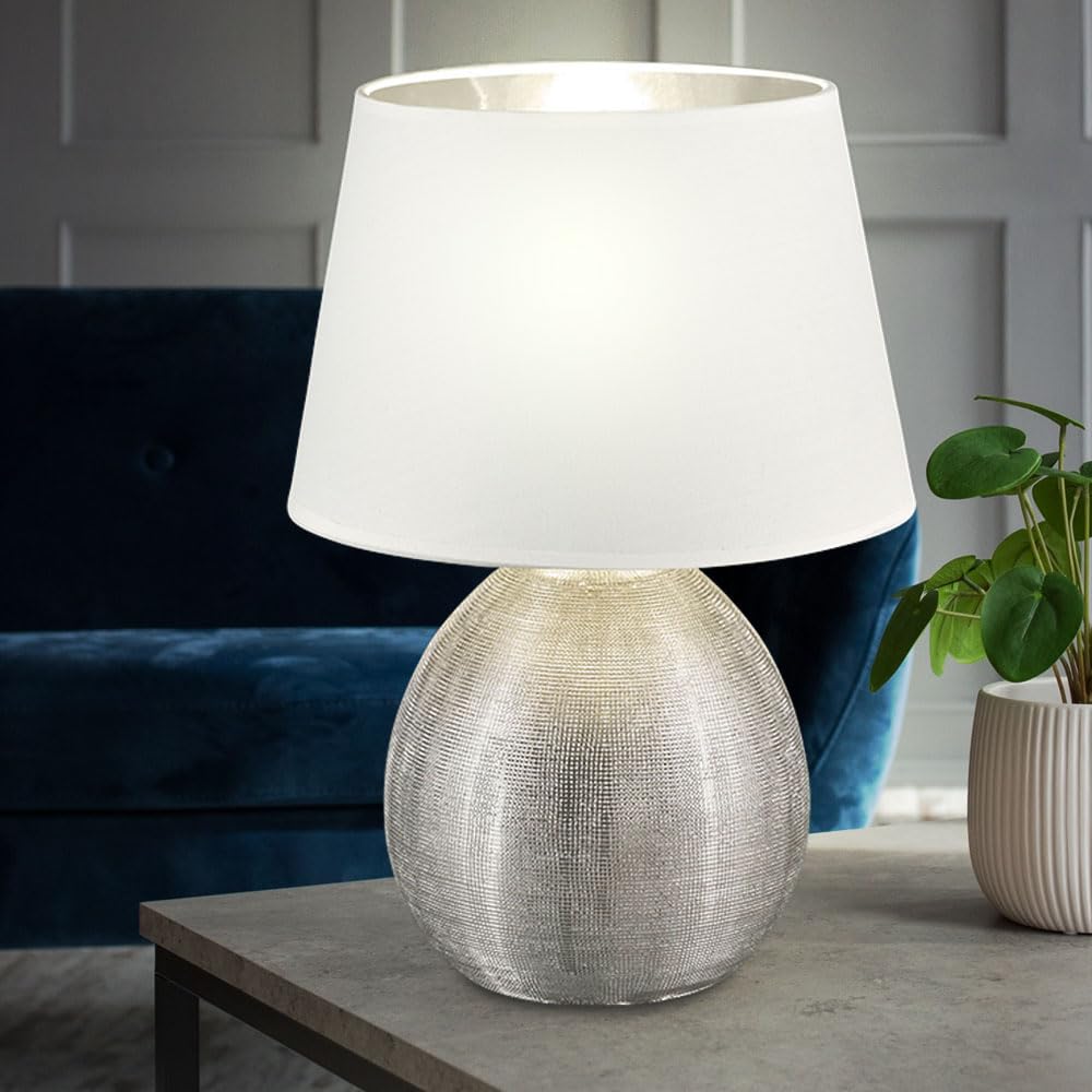 Reality Leuchten Luxor Tischlampe – Keramikfuß Silber, weißer Stoffschirm, E27