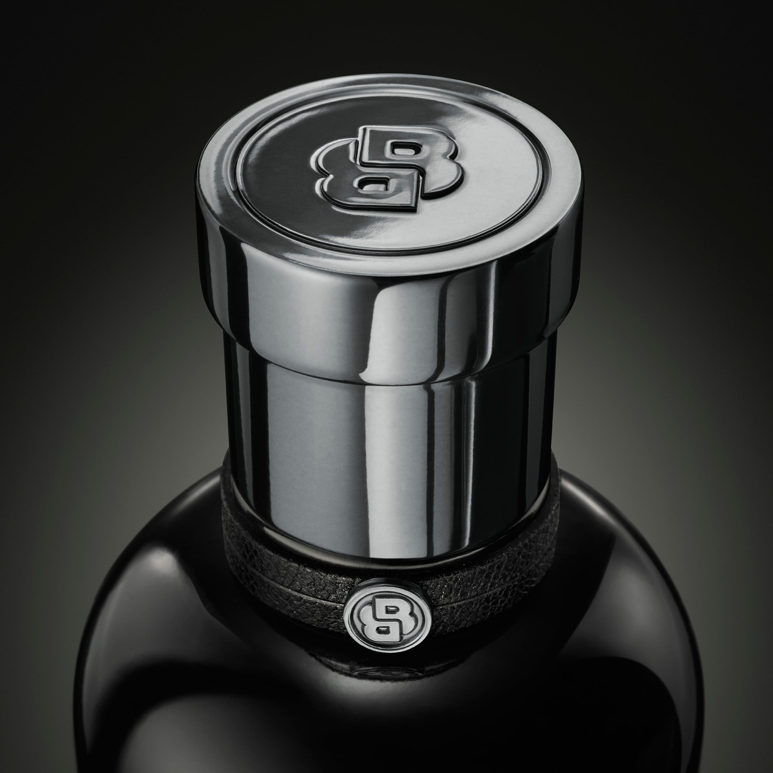 Boss Bottled Beyond Duschgel für Herren 200 ml – holzig aromatischer Duft