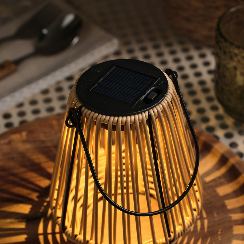Solar Bambus-Laterne Hygge – Warmweiß LED, Solarbetrieb, Garten & Balkon Deko