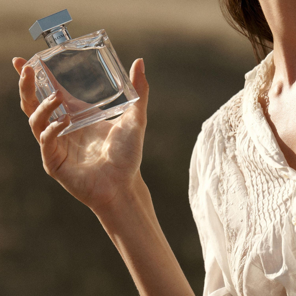 Ralph Lauren Romance Eau de Parfum – Blumiger Damenduft mit Rose &amp; Moschus, 50ml