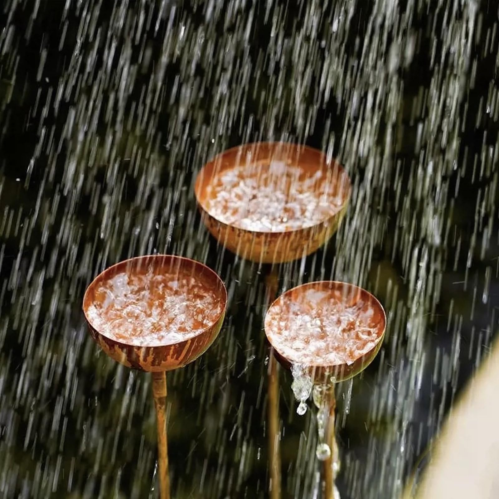 Regenfänger Gartenstecker Naturrost 60 cm – Insektentränke Metall Beetstecker