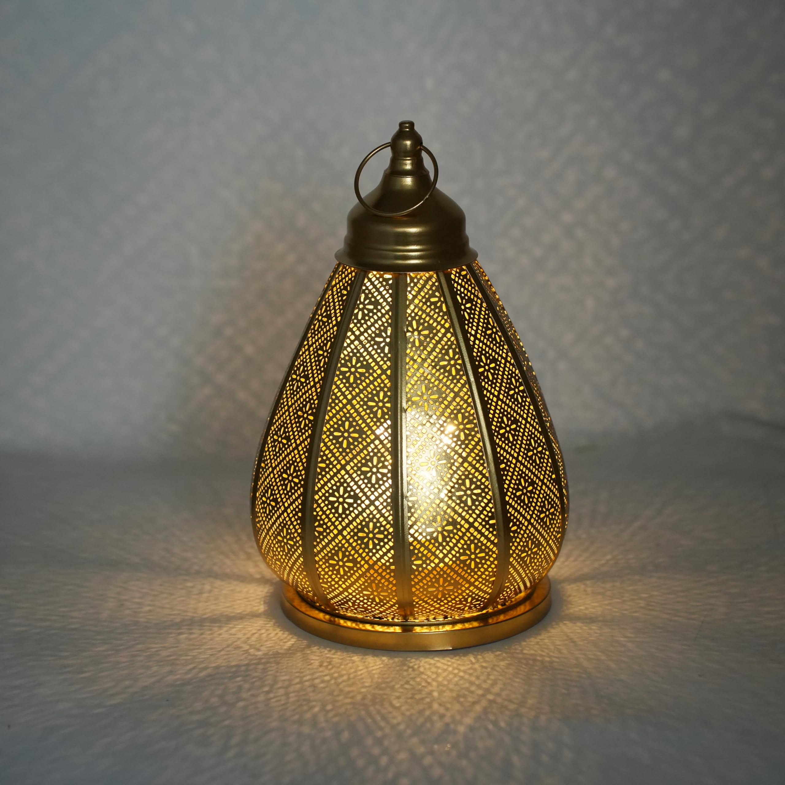Marokkanische Vintage Metall Lampe – Orientalische Tischlampe für Wohnzimmer, Schlafzimmer & Deko