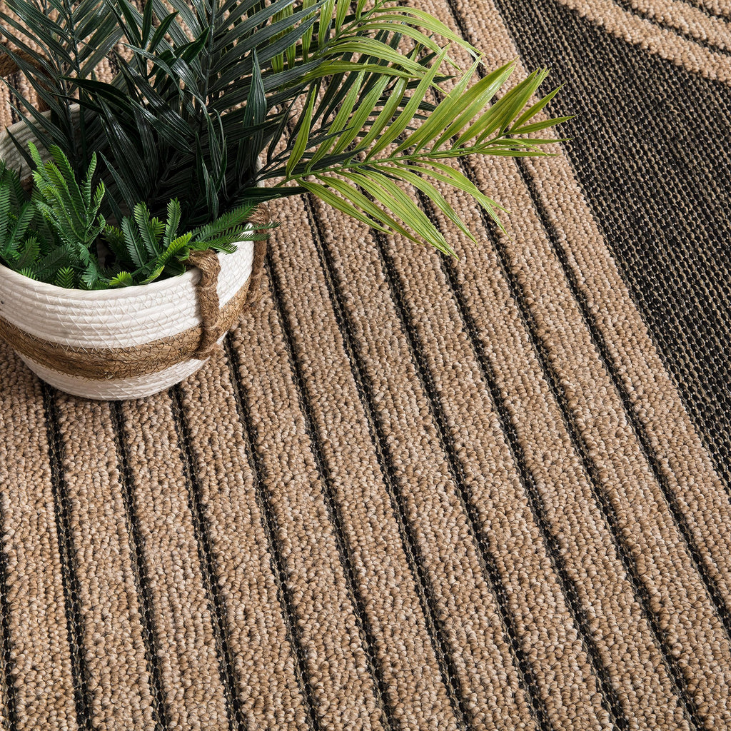Moderner Outdoor Teppich für Balkon, Terrasse & Garten – Wetterfest & Pflegeleicht