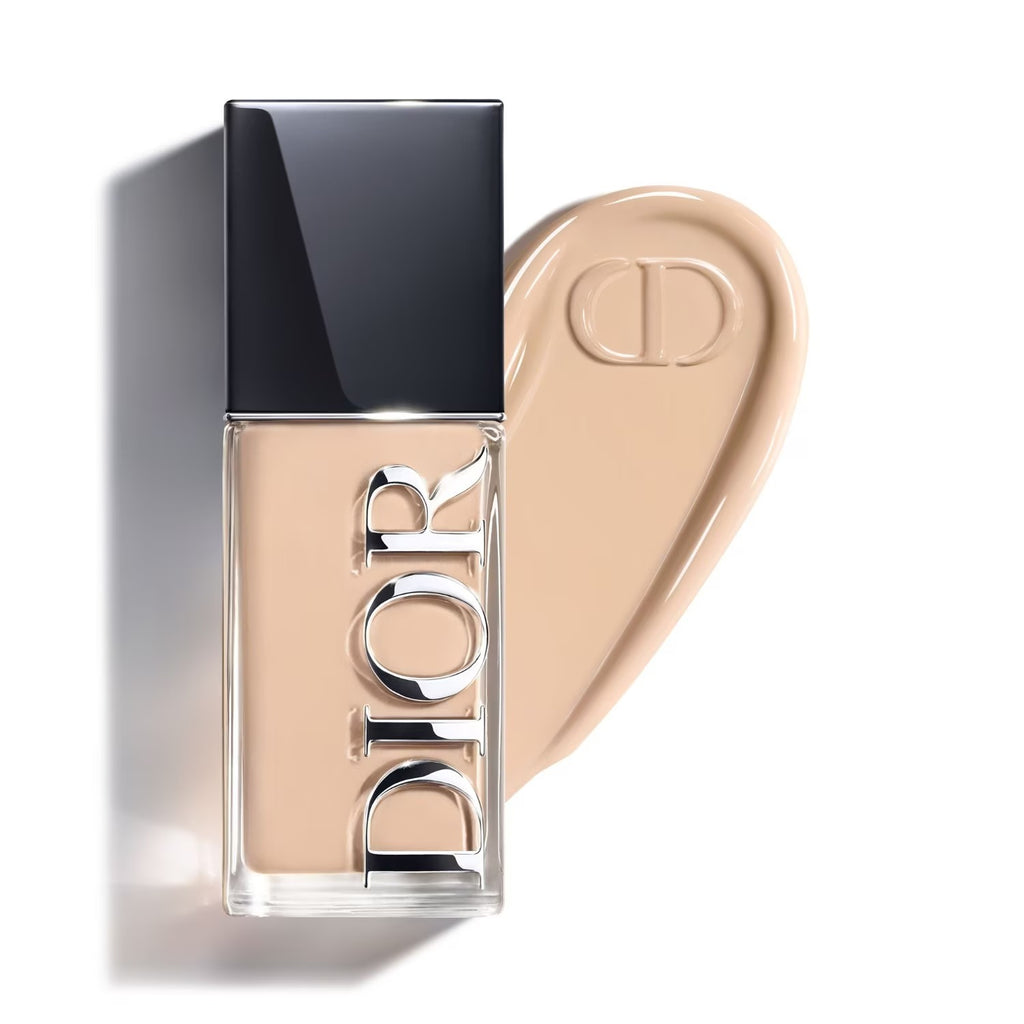 Dior Forever Skin Glow Foundation – Strahlendes Finish, SPF 25 & Pflegeeffekt