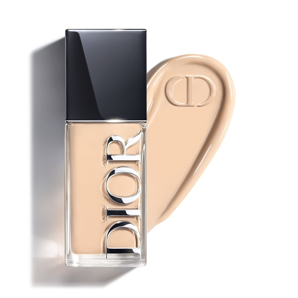 Dior Forever Skin Glow Foundation – Strahlendes Finish, SPF 25 & Pflegeeffekt